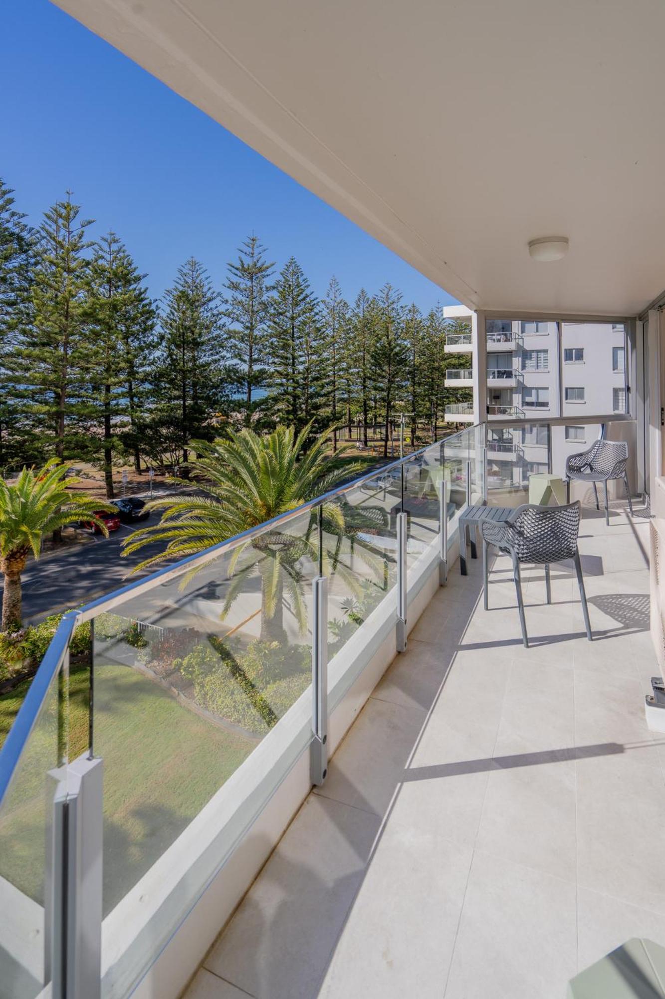 Cashelmara Beachfront Apartments Gold Coast Bagian luar foto