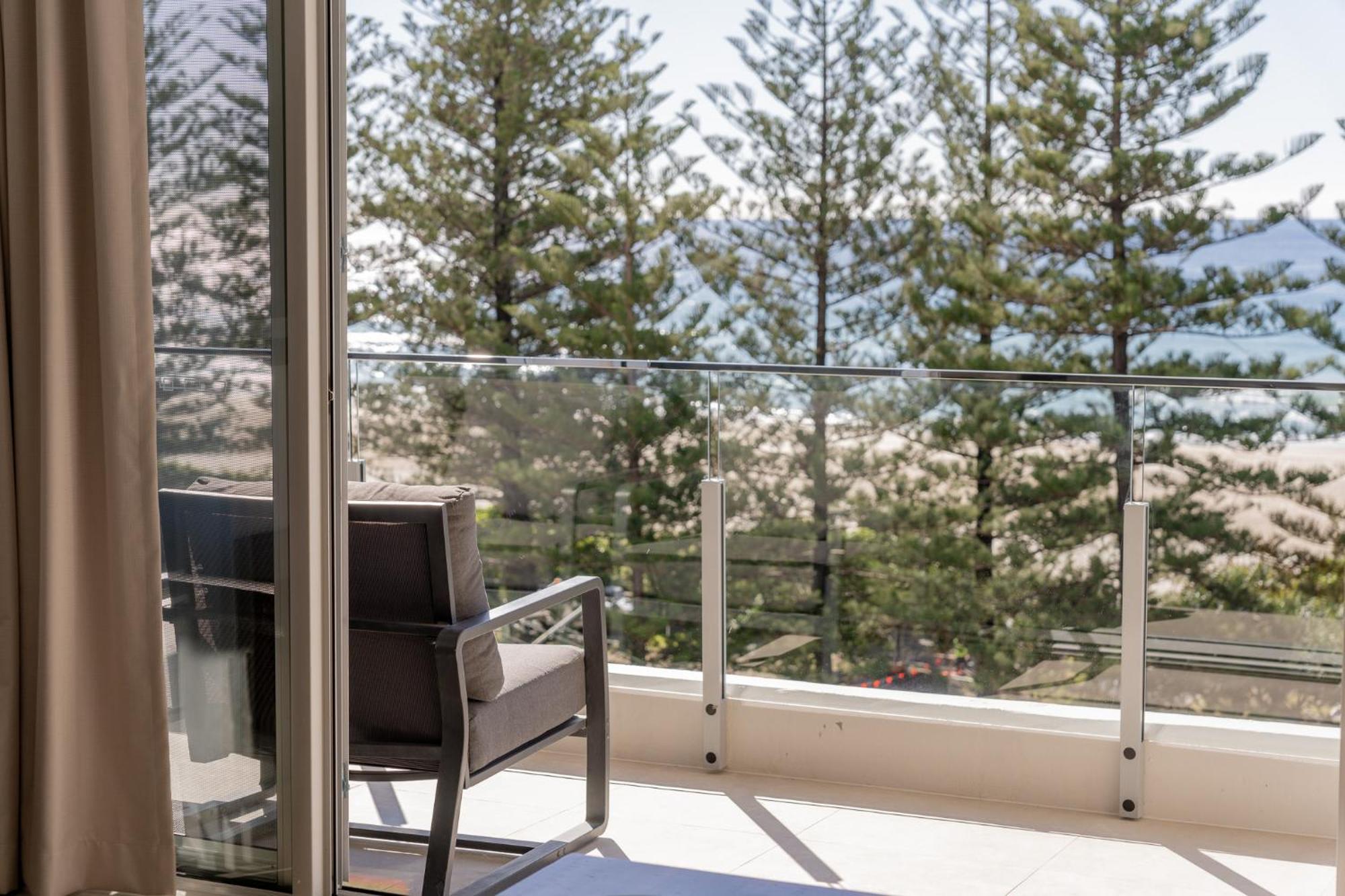 Cashelmara Beachfront Apartments Gold Coast Bagian luar foto